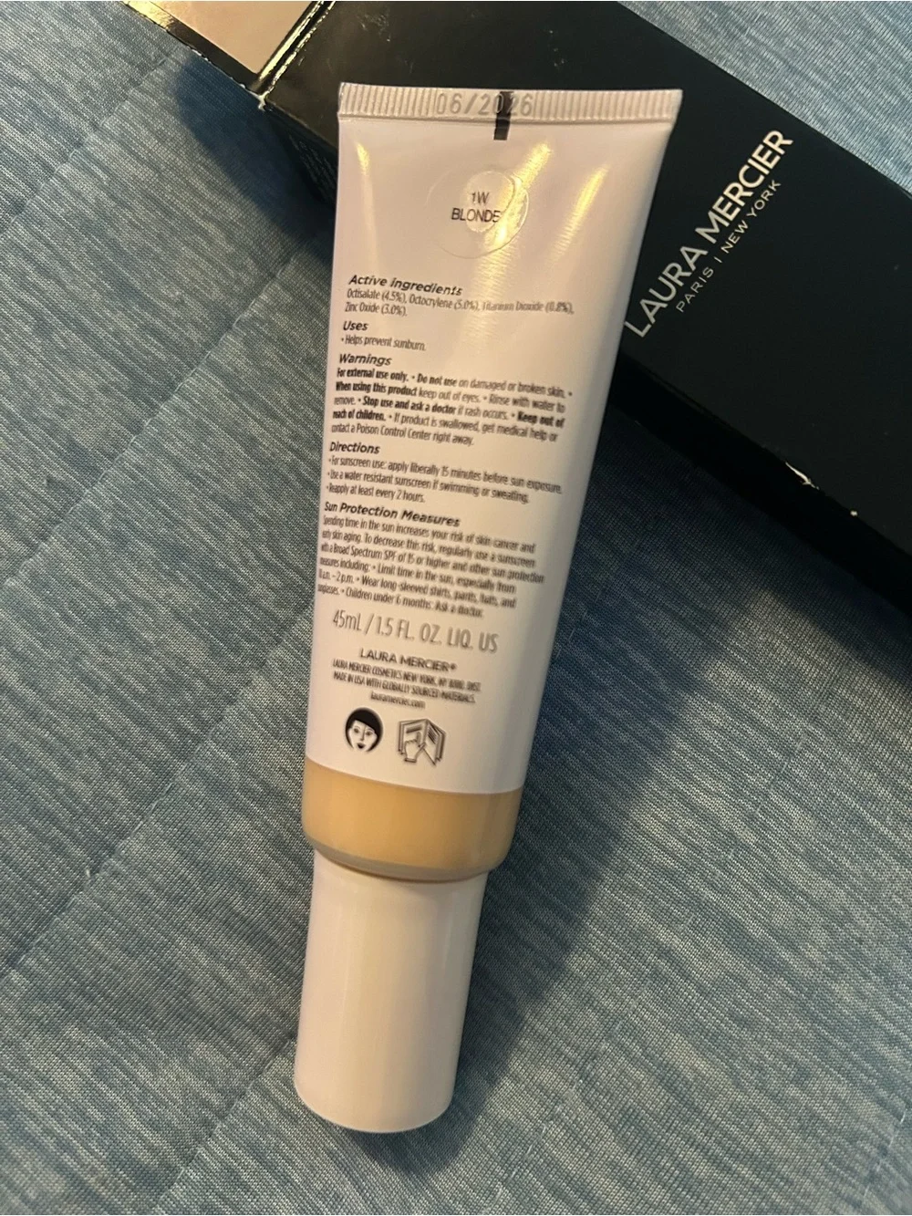 Laura Mercier Natural Dewy Tinted Moisturizer - Ivory/Light Cream 1 Blonde NIB